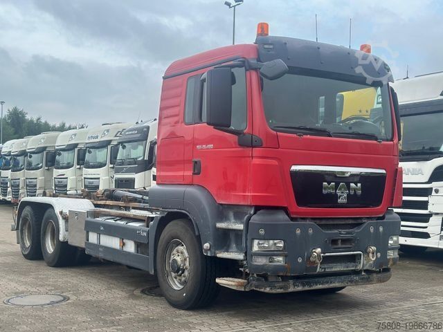 Abrollkipper MAN TGS 33.480 6x6H Abroller Hiab