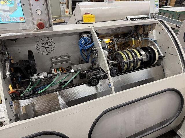 Meccanotecnica sewing machine Aster 220 SAO (2005) Meccanotecnica Aster 220 SAO
