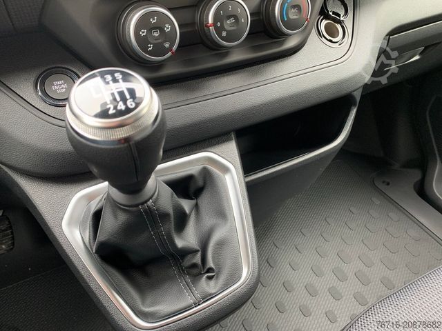 Panel van RENAULT Trafic KOMFORT L1H1 2,8t BLUE dCi 130 KLIMA+DAB+