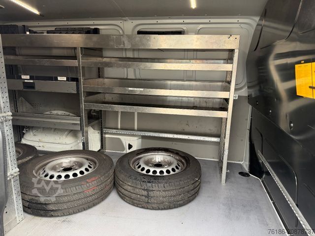 Panel van VOLKSWAGEN T6 Transporter 2.0 TDI Kasten lang Navi