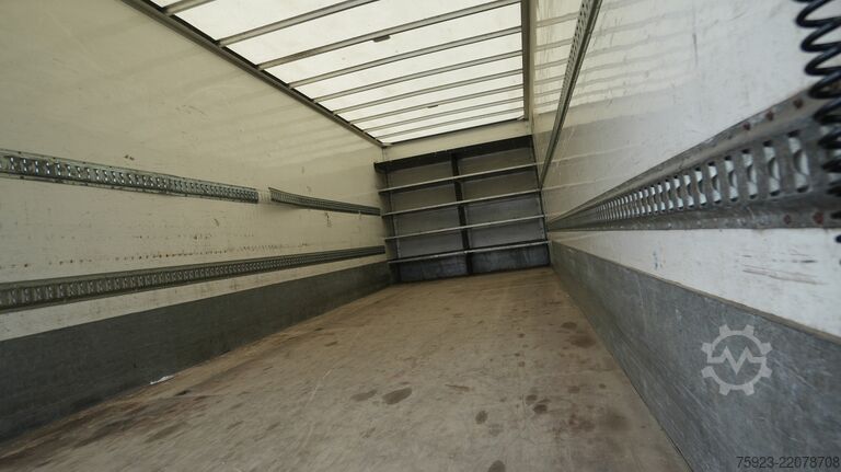 Suitcase MAN TGL 12.190 Closed box truck