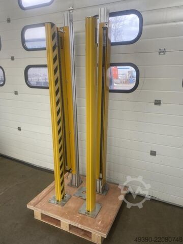 Multi-beam safety light curtain, 1 transmitter + 1 receiver + 2 reflectors, mirror column, device ho FIESSLER ULVT 1500/105 S + ULVT 1500 / 105 E