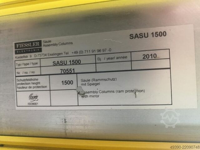 Multi-beam safety light curtain, 1 transmitter + 1 receiver + 2 reflectors, mirror column, device ho FIESSLER ULVT 1500/105 S + ULVT 1500 / 105 E