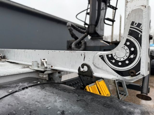 Logging truck MERCEDES-BENZ Arocs 2546 BL 6x4HAD Palfinger LK + Janzen T19