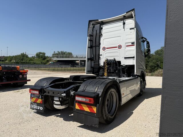 Standard tractor unit Volvo FH13.500 Globetrotter I-Save Euro6 VEB-P