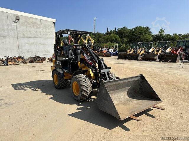 Loader JCB 403 SV