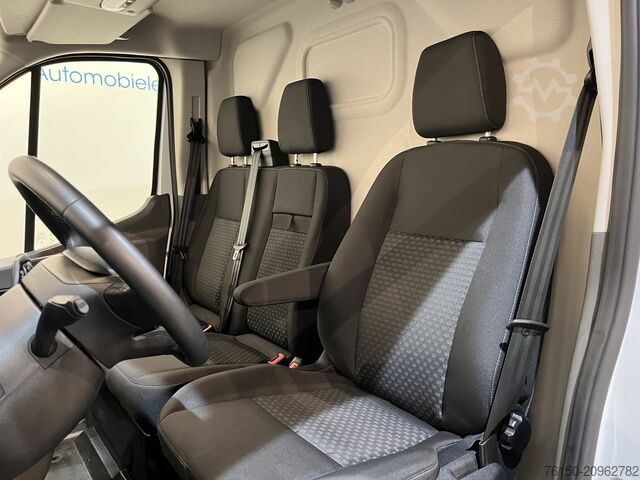 High-roof van Ford E-Transit 350 L2H2 Trend 68 kWh / 100% Elektris...