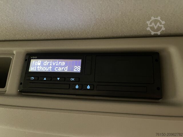 High-roof van Ford E-Transit 350 L2H2 Trend 68 kWh / 100% Elektris...