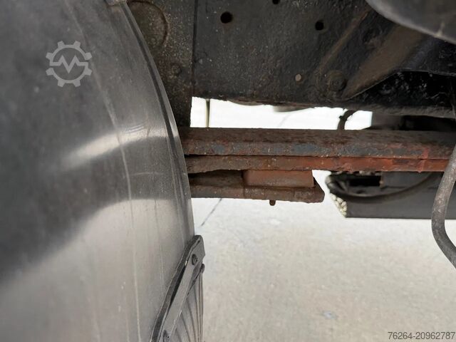 Car carrier van Iveco Eurocargo 10e18 DEPANNAGE