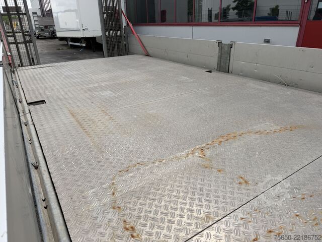 Low loader trailer Möslein THT 14 Schwebheim  14 t Tandemtieflader
