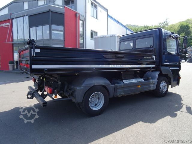 Three-way tipper van MERCEDES-BENZ 818 Atego*2x AHK*3 Sitze*Diff*Anhänger-Hydraulik