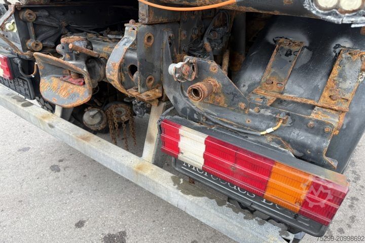 Dreiseitenkipper LKW Mercedes-Benz Unimog U 400 4x4 / Swiss-Vehicle