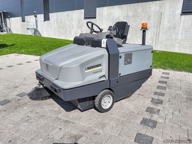 Warehouse technology Kärcher KM130/300RLPG