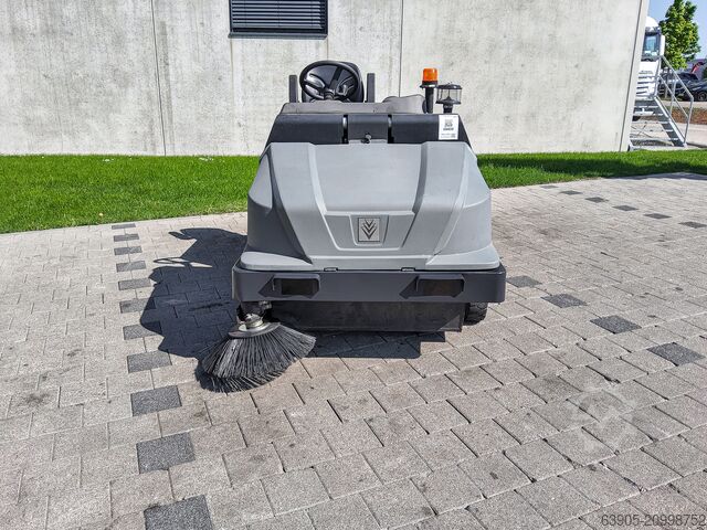 Warehouse technology Kärcher KM130/300RLPG