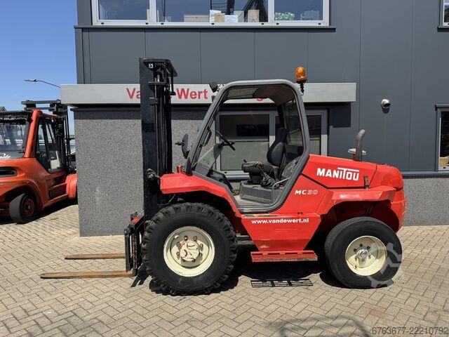 Manitou MC30-2 Geländestapler 4x2 Duplo 370 Seitenschub 5290 Stunden Perkins DIESEL 2002 MANITOU MC30-2  Ruwterrein heftruck 4x2 Duplo 370 sideshift 5290UUR Perkins DIESEL 2002