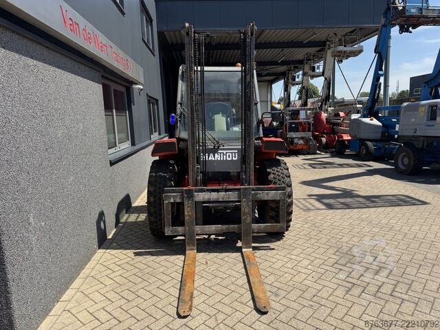 Manitou MC30-2 Geländestapler 4x2 Duplo 370 Seitenschub 5290 Stunden Perkins DIESEL 2002 MANITOU MC30-2  Ruwterrein heftruck 4x2 Duplo 370 sideshift 5290UUR Perkins DIESEL 2002