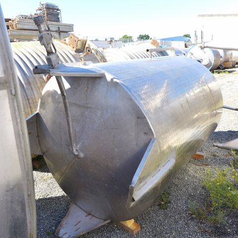 3500 Liter Rührwerksbehälter aus V2A mit Propellerrührwerk  8828