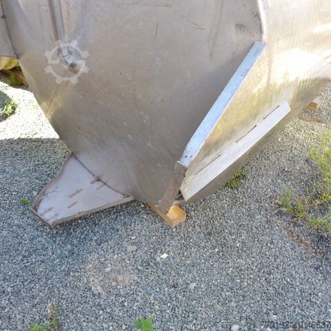 3500 Liter Rührwerksbehälter aus V2A mit Propellerrührwerk  8828