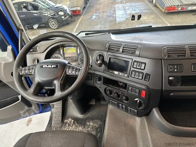 Standard-SZM DAF CF 400
