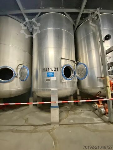 25000 Liter isolierter Behälter aus V2A INOX - MAURER AG 8745