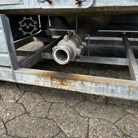 500 Liter IBC Container aus V4A Blefa 8709