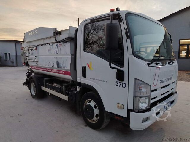 Müllwagen Isuzu NPR2 P75 RIBALTABILE  RIFIUTI
