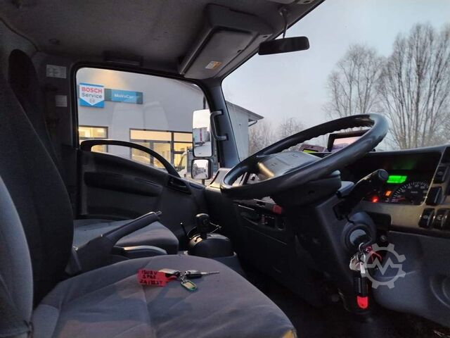 Müllwagen Isuzu NPR2 P75 RIBALTABILE  RIFIUTI