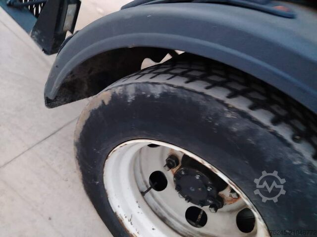 Müllwagen Isuzu NPR2 P75 RIBALTABILE  RIFIUTI