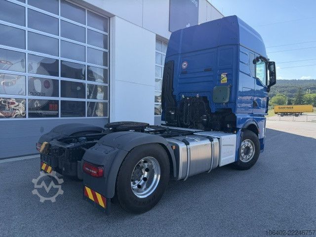 Standard tractor unit MAN TGX 18.470 4x2 BL SA mit PTO / NA - neu bereift au