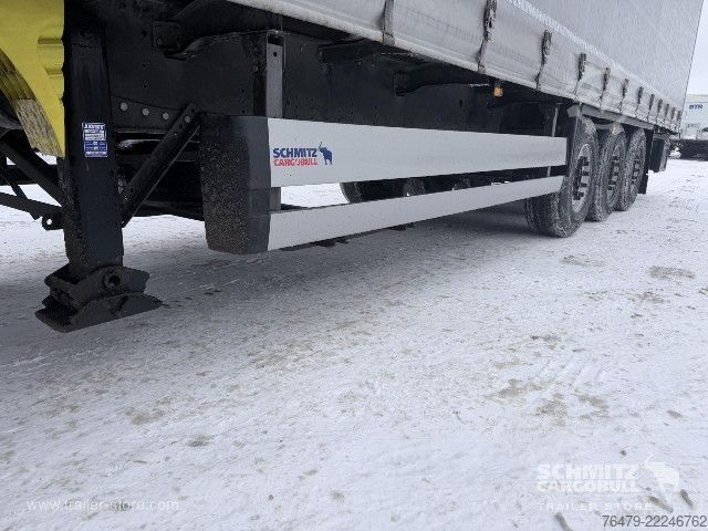 Open semitrailer with tarp Schmitz Cargobull Curtainsider Standard