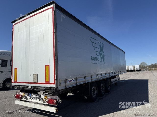 Open semitrailer with tarp Schmitz Cargobull Curtainsider Standard