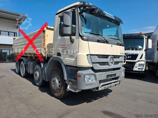 Truck chassis MERCEDES-BENZ Actros MP3 3241 / 8X4 / Blatt / Chassis / German