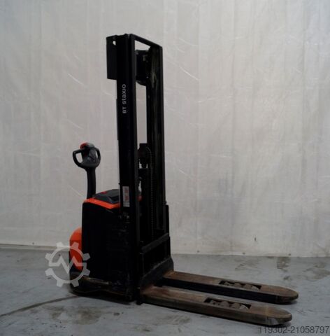 Hochhubwagen Toyota SWE140L