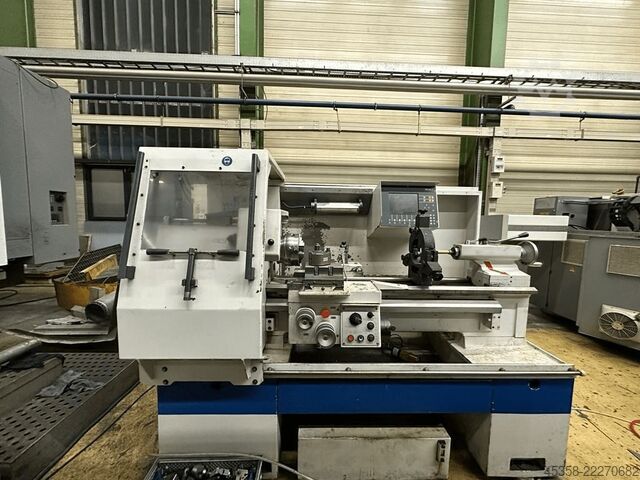 Zyklengesteuerte Drehmaschine Weiler E 35