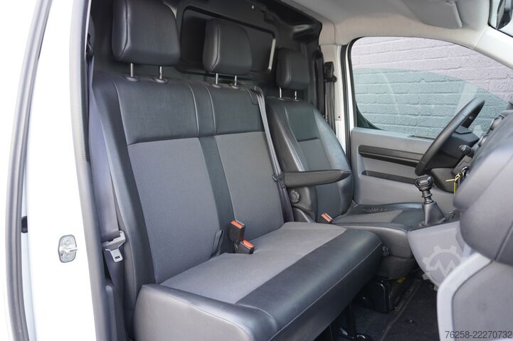 Delivery van Peugeot Expert 1.5 BlueHDI L3 EURO 6 - Airco - Navi - C...