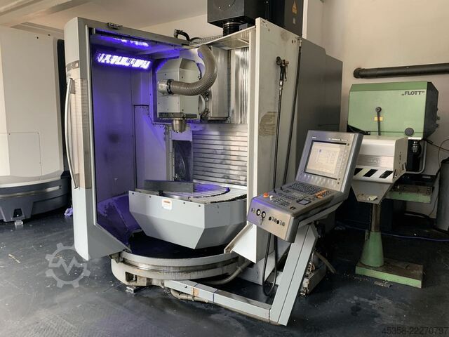 Universal machining center DMG MORI DMU 60 monoblock