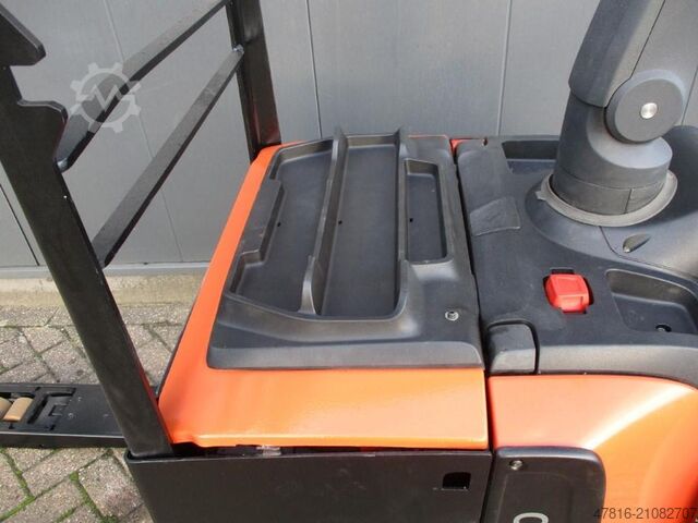 Niederhubwagen TOYOTA LPE250