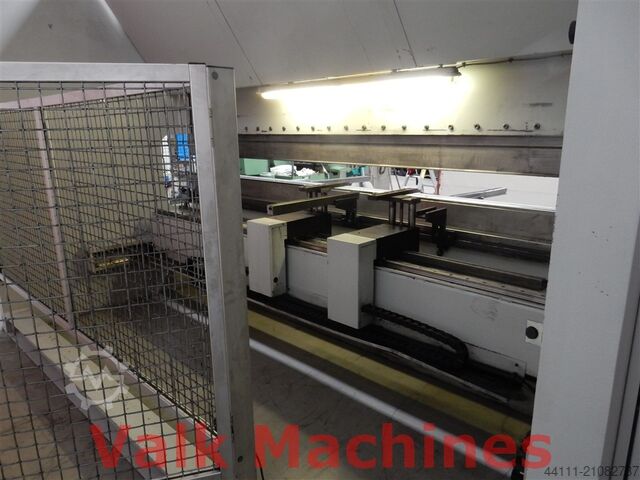 Abkantpresse 4.300 mm x 300 Ton Darley EHP-LS 300.43/37