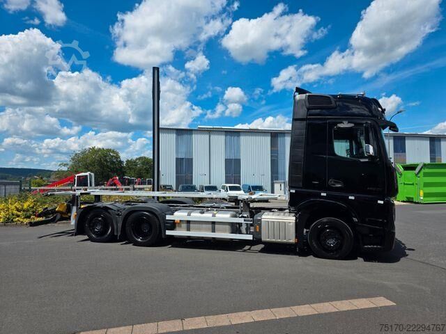 Fahrgestell mit Fahrerhaus Mercedes-Benz Actros 2552 L BDF Vantec hydr. liftbarer Rahmen