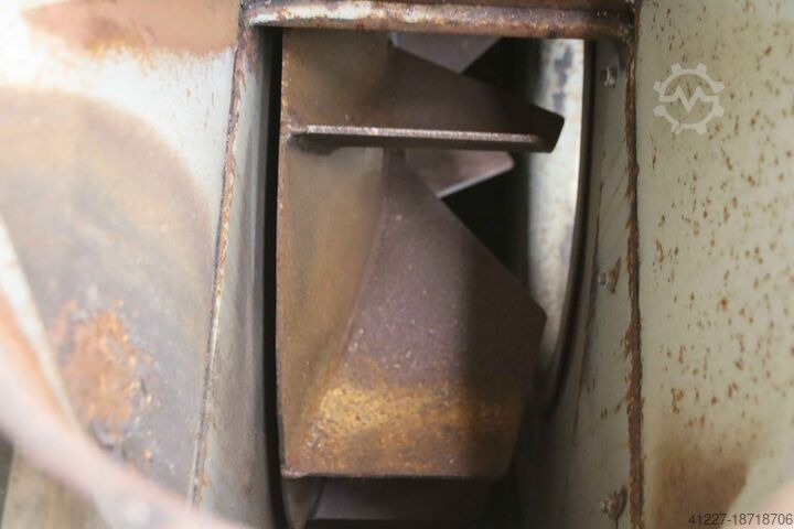 Chip extraction fan 18.5 kW Schuko K 350