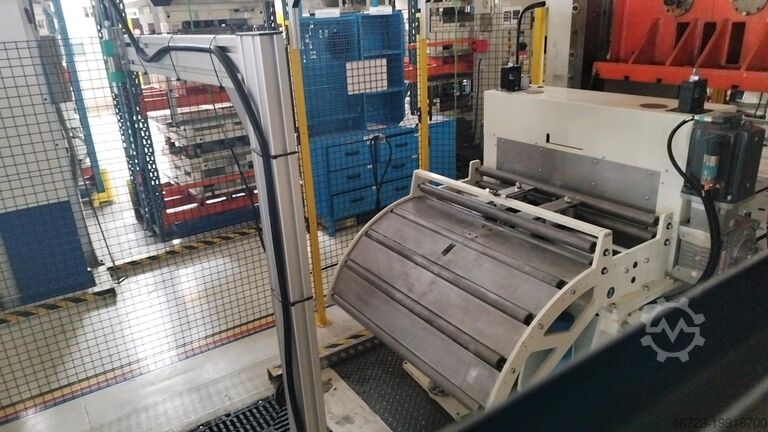 300T press with automatic coil feeder Colombo - Millutensil L21-05537