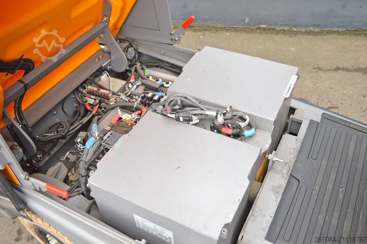 Schlepper Jungheinrich EZS 580