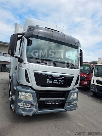 Kühlkoffer-LKW MAN TGS 26.360 / Carrier /7,4m Koffer / 13,5ton load