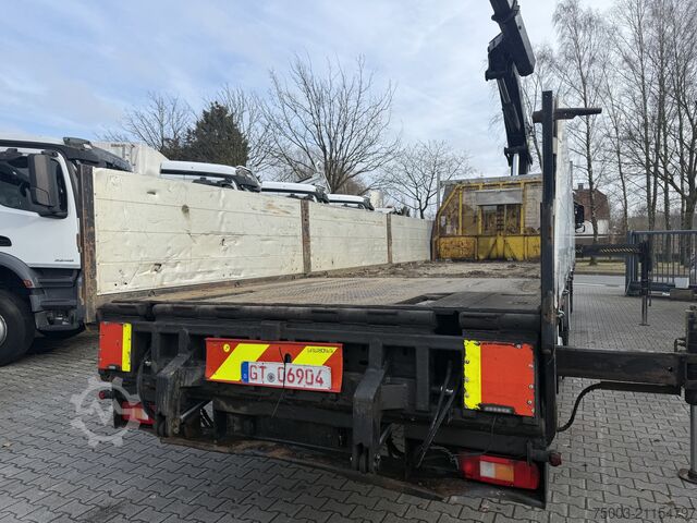 Autokran Volvo FM300 6X2*4 Maschinentransporter Kran Hiab 322