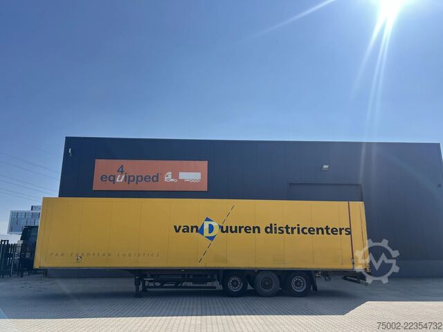Sliding tarpaulins Schmitz Cargobull SKO 24 Zijwanden / SAF trommelremmen / gegalvan...