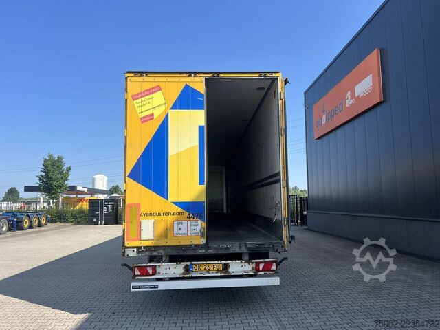 Sliding tarpaulins Schmitz Cargobull SKO 24 Zijwanden / SAF trommelremmen / gegalvan...