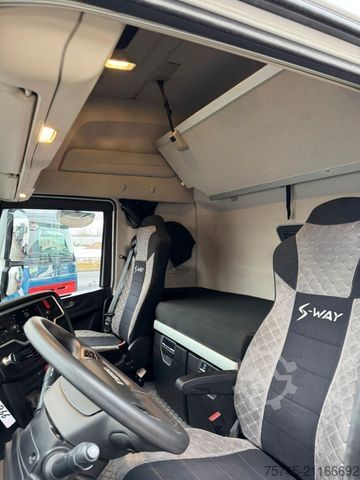 Volumen SZM IVECO S-WAY 530 * RETARDER * 2 X TANK * ACC * WENIG KM