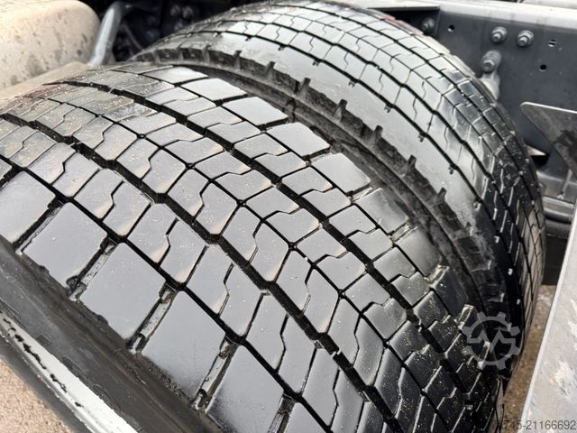 Volumen SZM IVECO S-WAY 530 * RETARDER * 2 X TANK * ACC * WENIG KM