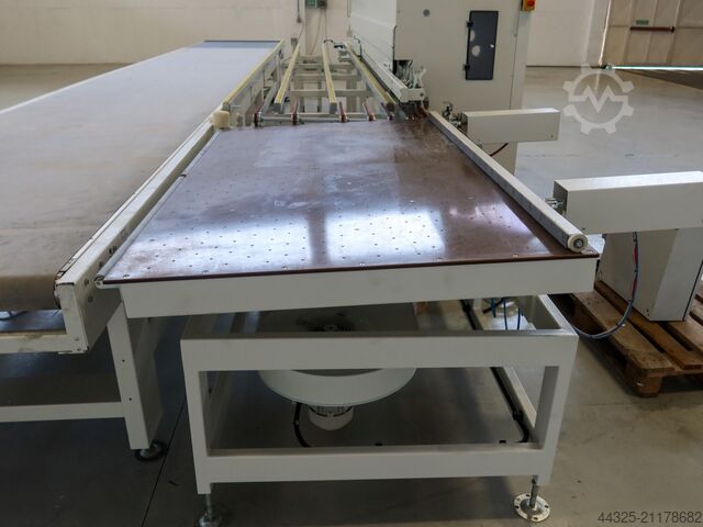 Einseitige Kantenanleimmaschine SCM STEFANI KD