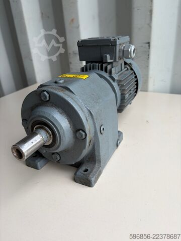  SEW-EURODRIVE R43DT71D4 Motoreduktor SEW-EURODRIVE R43DT71D4